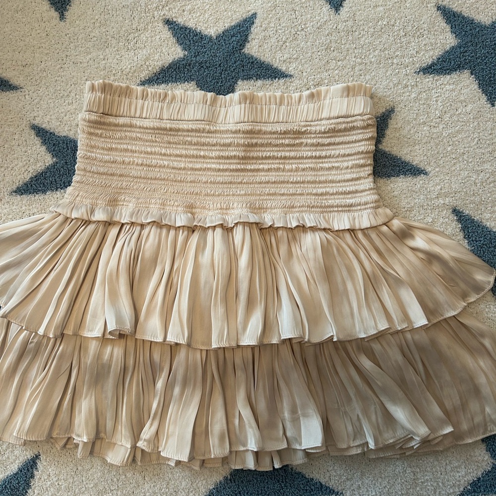 The Reset Cream Tiered Mini Skirt